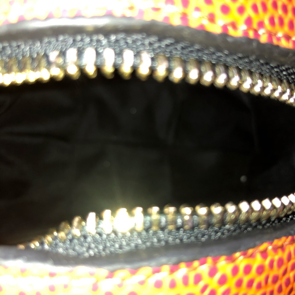 Basketball Handbag - Picture 11 of 11